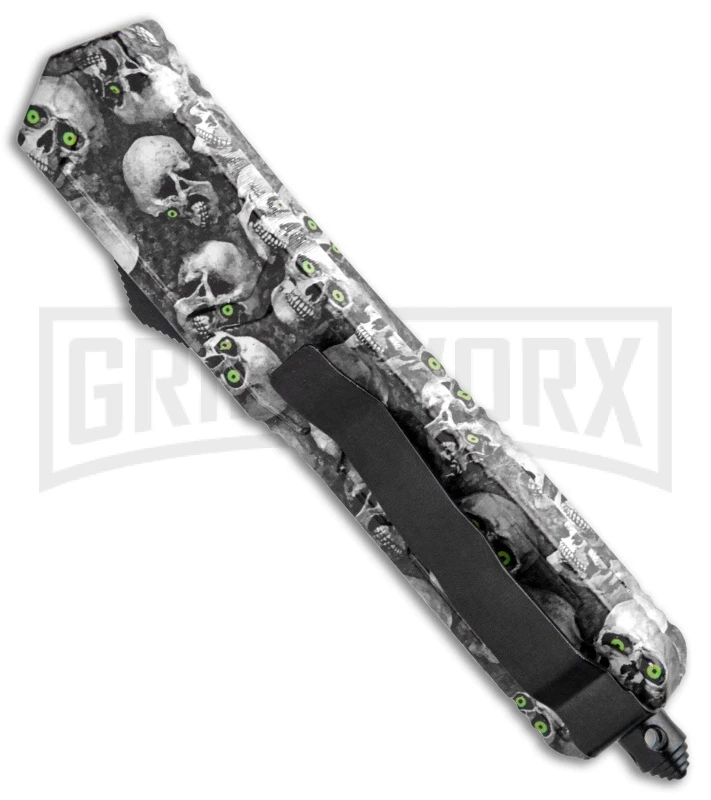 Atomic Slim Dagger White Skull OTF Automatic Knife - Two Tone Plain - Image 3