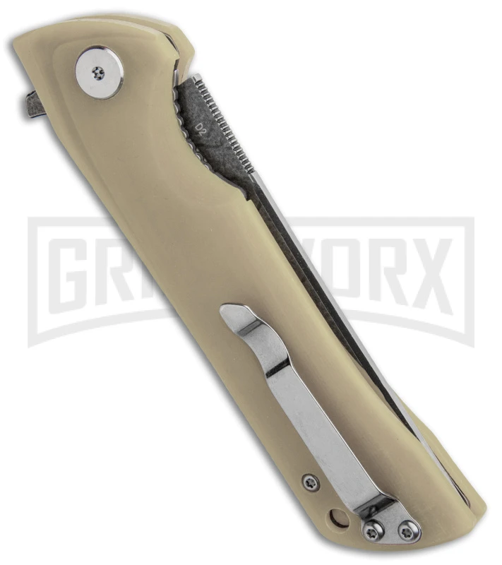 Bestech Knives Paladin Tan Liner Lock Knife - Two Tone Plain - Image 3