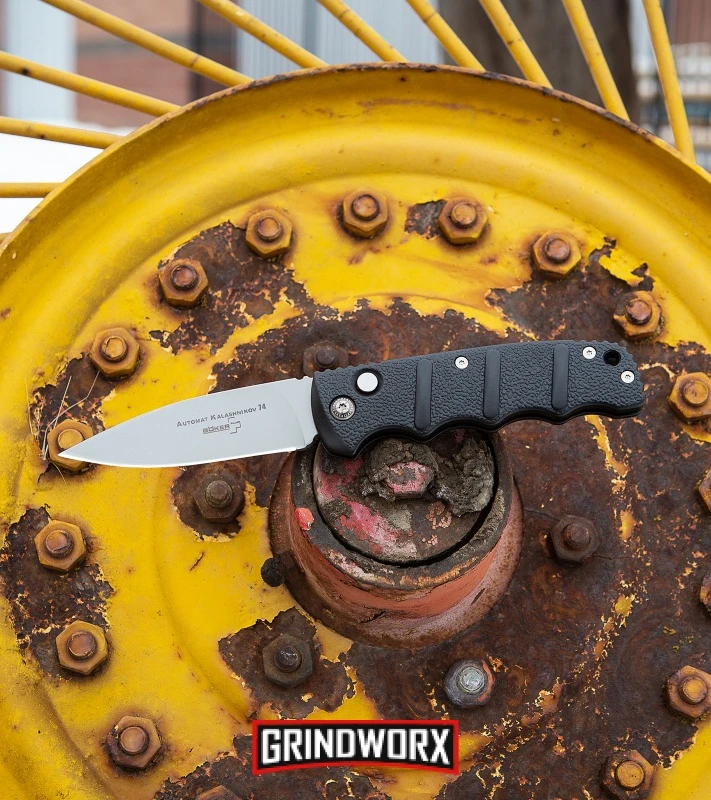 Boker Kalashnikov Black Automatic Knife - D2 Dagger Smokewash Plain - Image 7