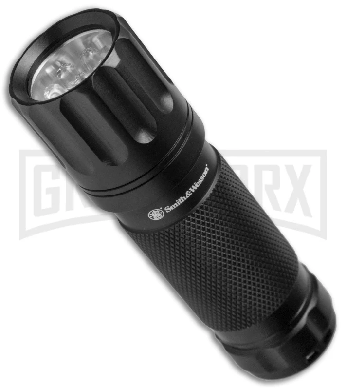 Smith & Wesson 2-Piece Combo Set W/Folding Knife And Galaxy Flashlight - Image 6