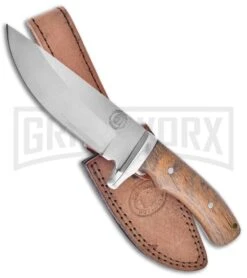 Frost Cutlery Chipaway Classic Hunter Walnut Fixed Blade Knife - Satin Plain